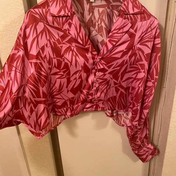 tell your friends Crop Dolman Shirt in Bellamy Print  sz xs - Picture 7 of 8